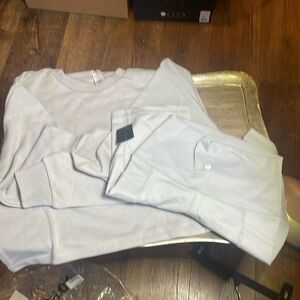 🩶90 Degree by reflex 2pc short&crop sweatshirt. P2P 21 inseam 9 🩶